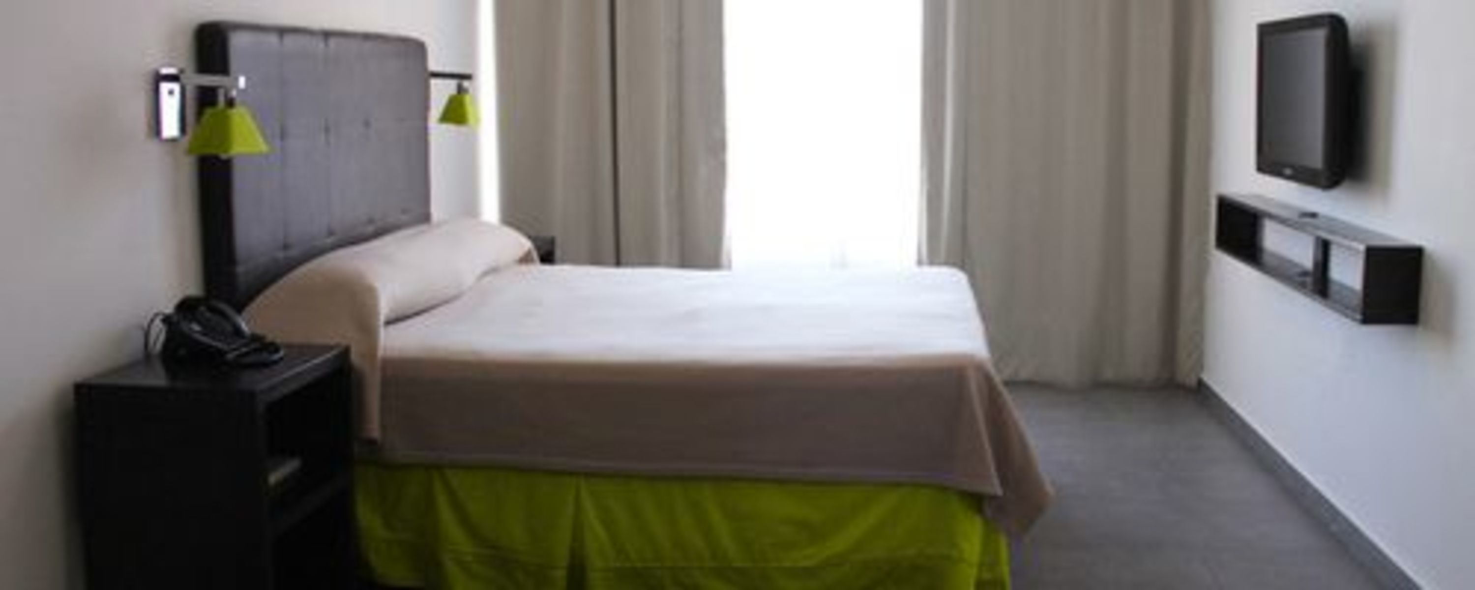 in-room safe, desk, laptop workspace, soundproofing