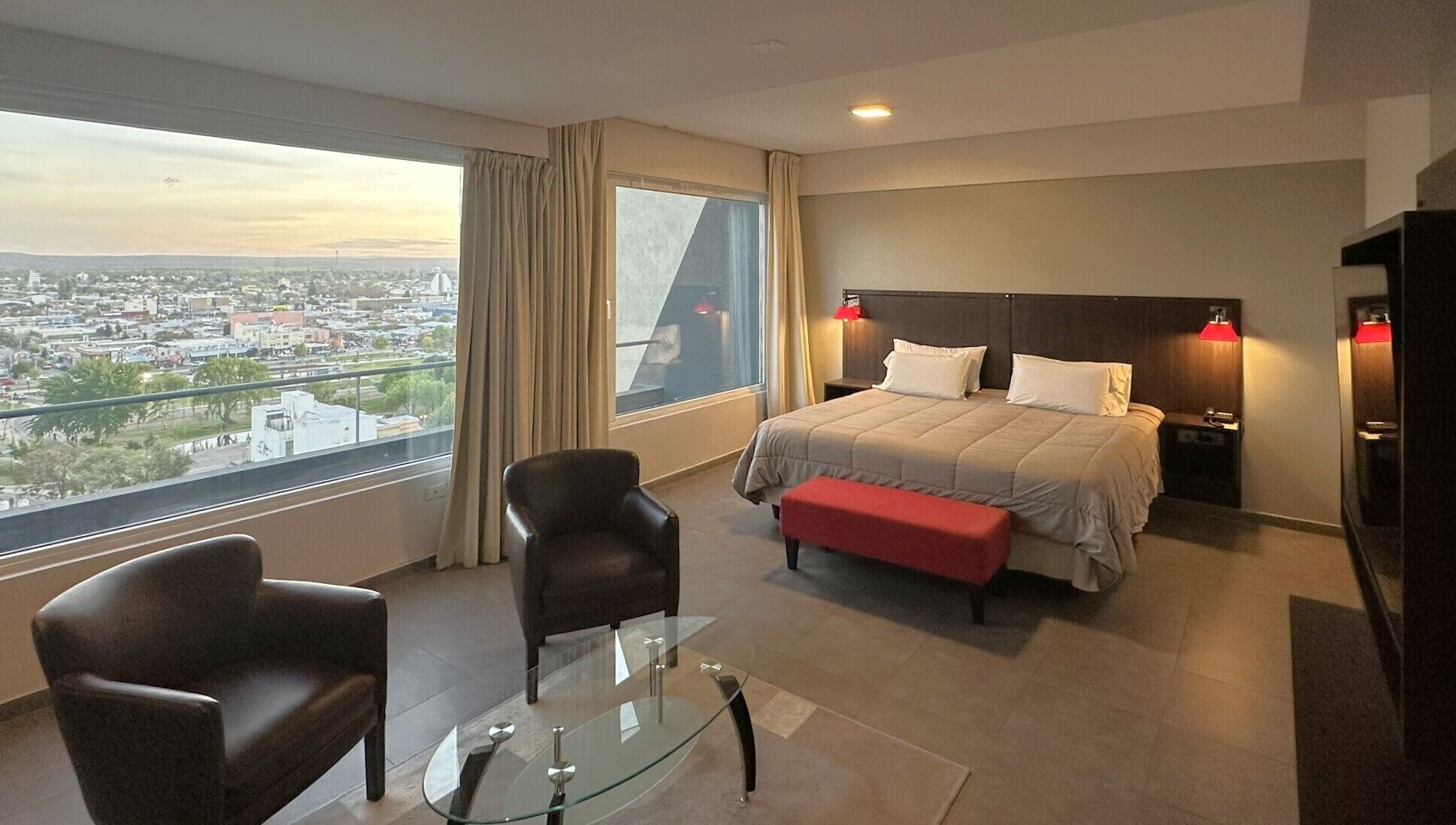 In-room safe, desk, laptop workspace, soundproofing