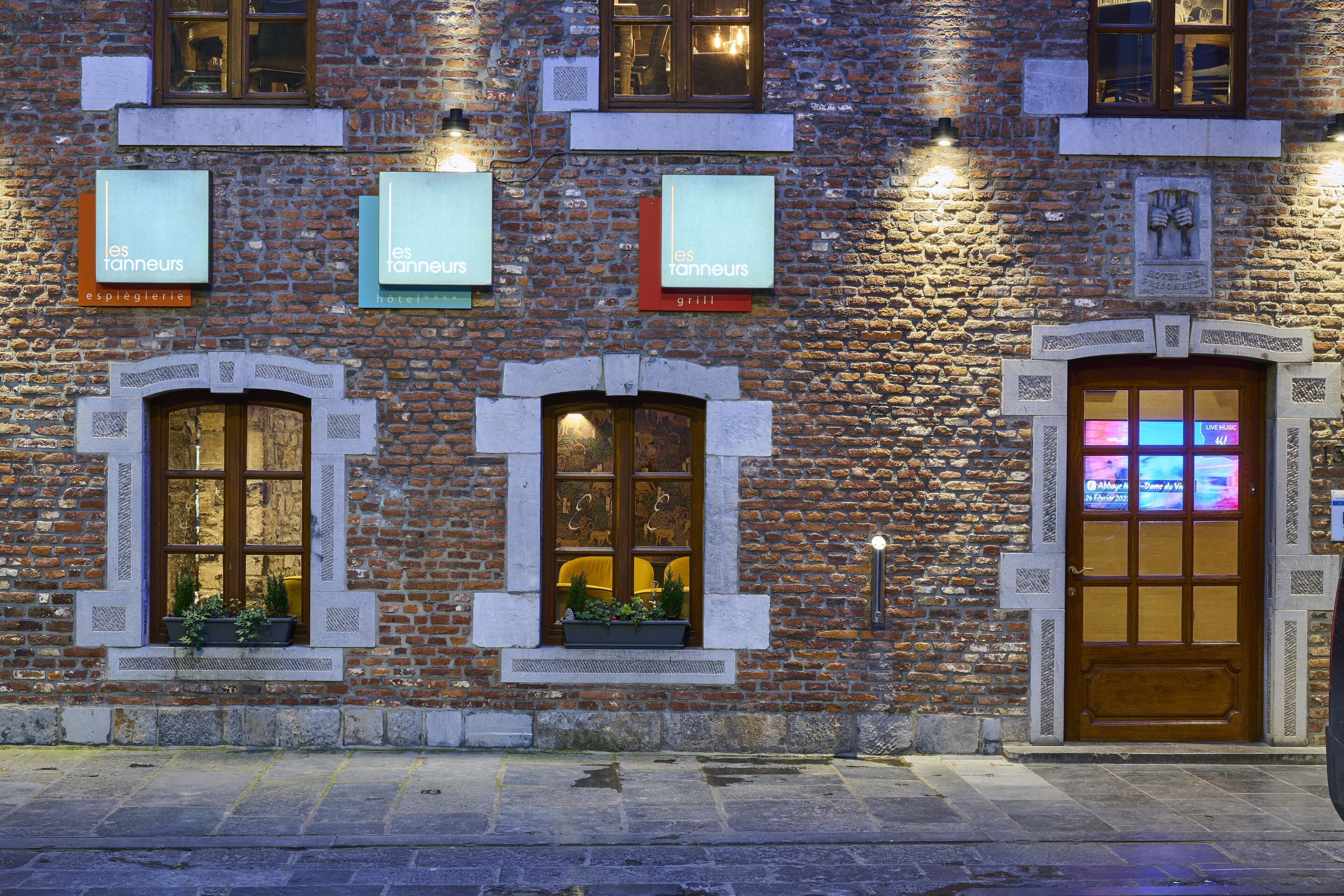 Photo - Les Tanneurs