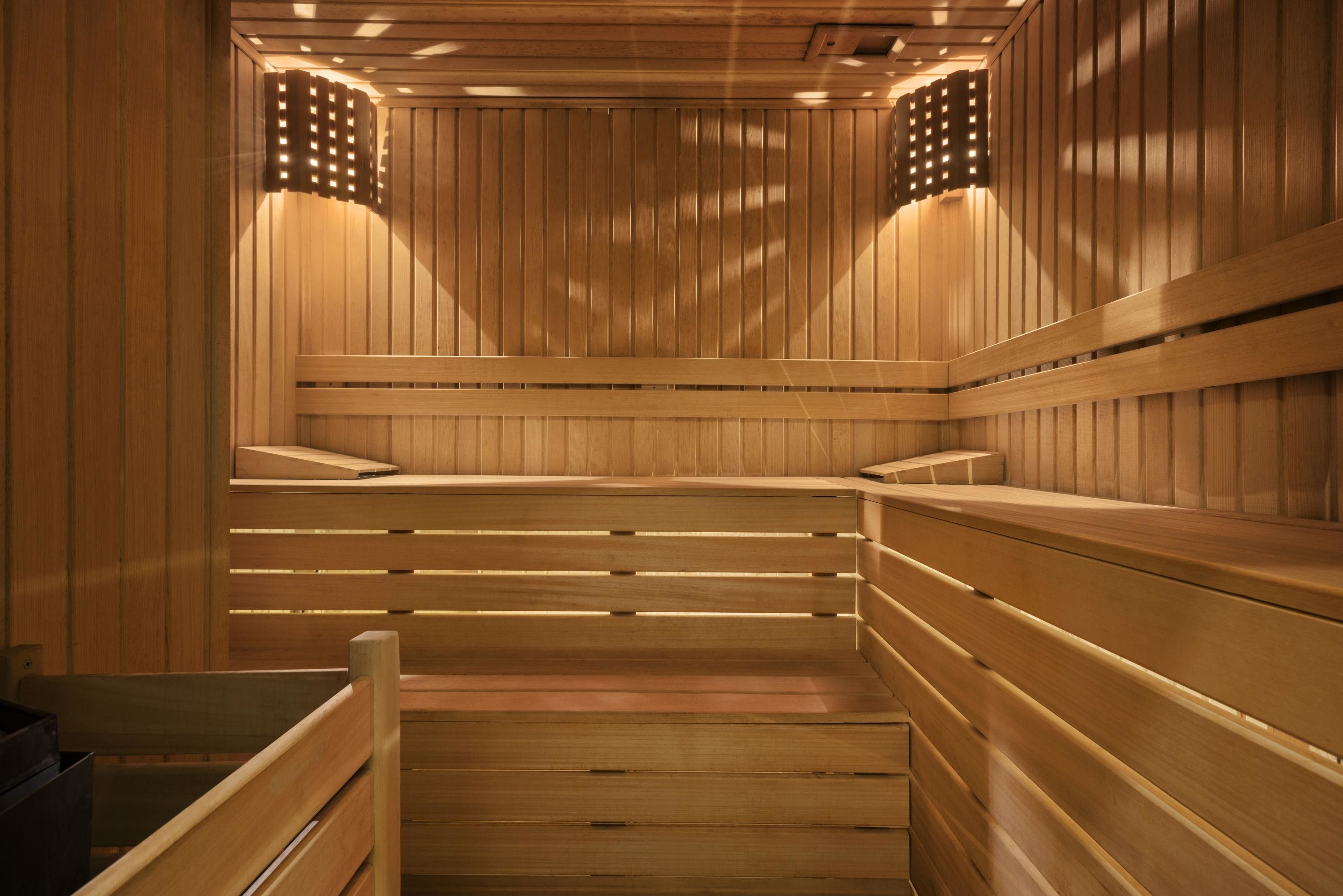 sauna, steam room, turkish bath/hammam, aromatherapy, hot stone massages