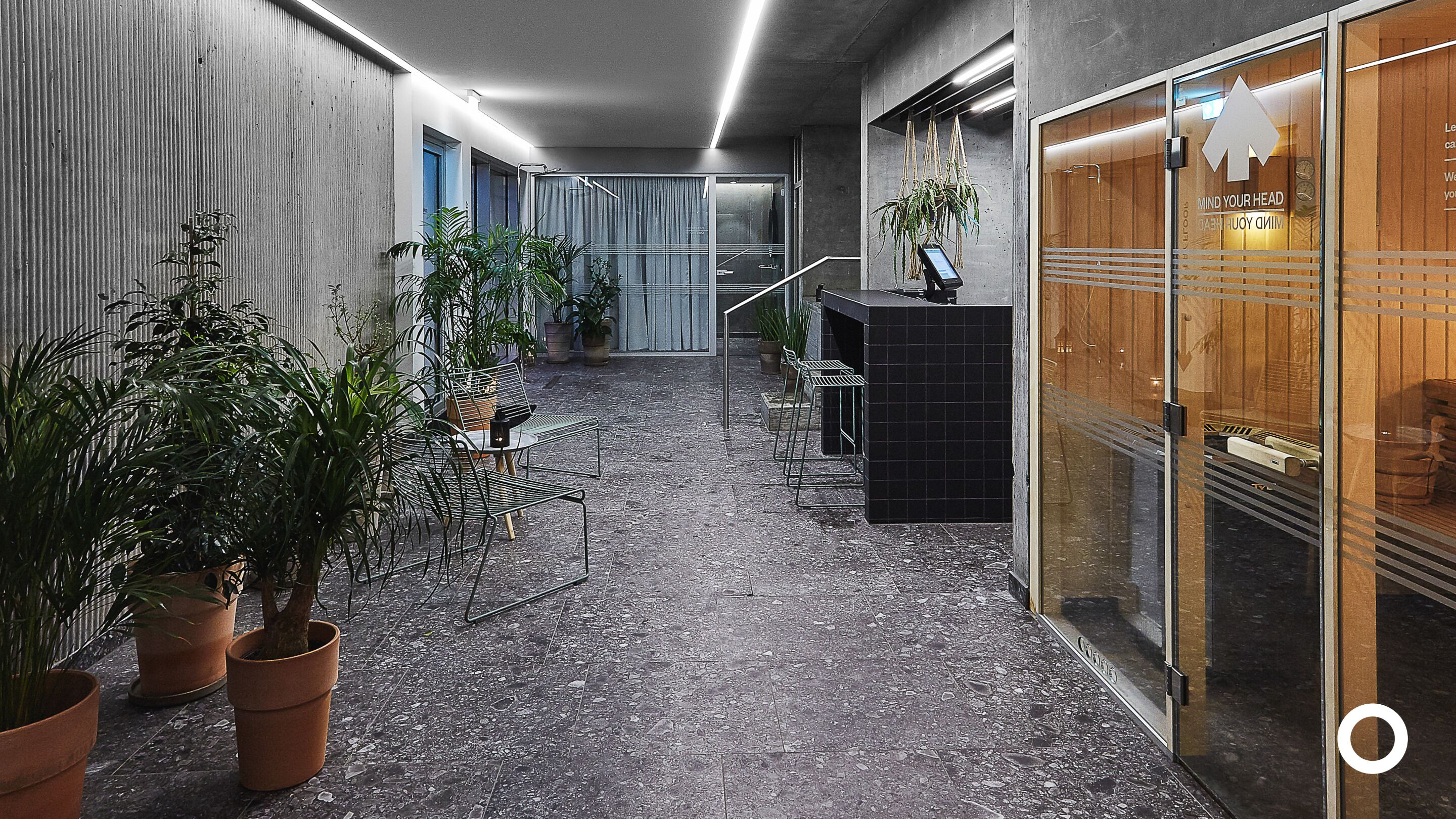 couples treatment room(s)