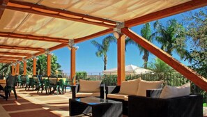 Lunch and dinner served, pizza - Tenuta di Roccadia (Carlentini)