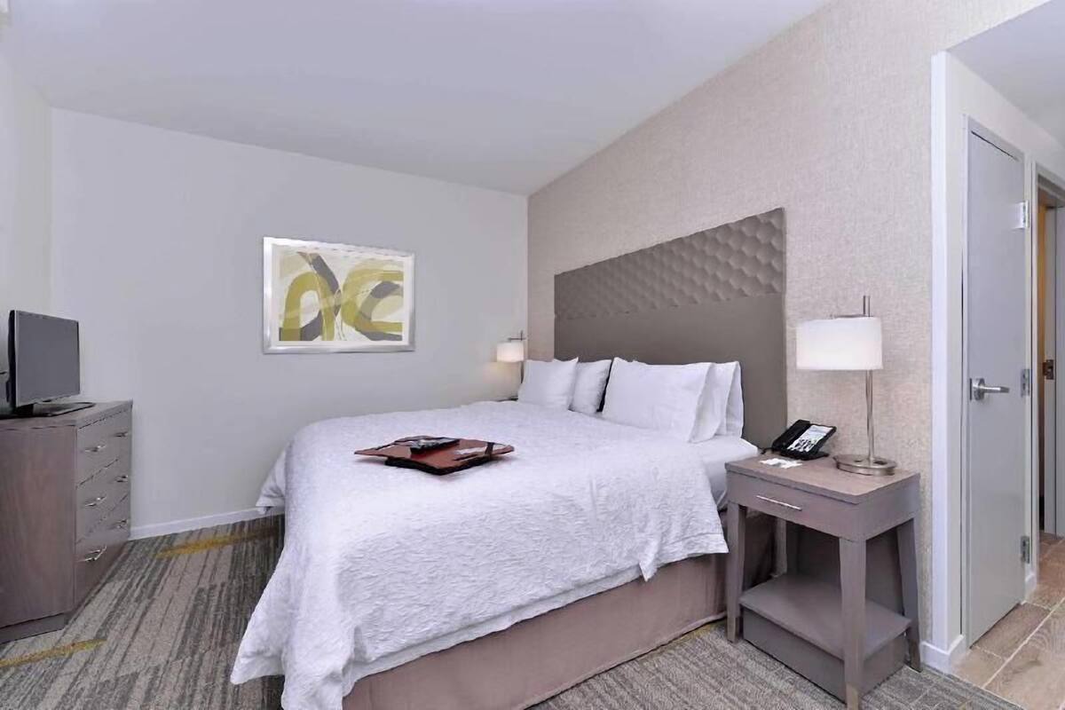 In-room safe, iron/ironing board, free cribs/infant beds, rollaway beds