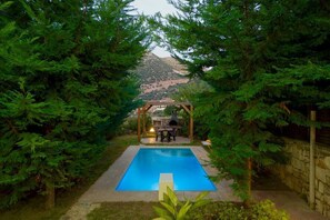 Exterior - Uphoria Villas (Mylopotamos)