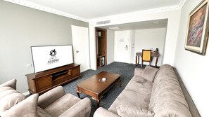 Premium bedding, minibar, in-room safe, desk - Aldino Hotel & Spa (Ankara)