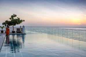 Outdoor pool, pool umbrellas, pool loungers