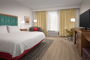 In-room safe, desk, blackout curtains, iron/ironing board - Hampton Inn & Suites Orangeburg (Orangeburg)