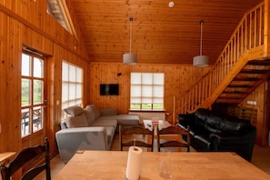 Cottage, 3 phòng ngủ, bồn tắm nước nóng | Khu phòng khách