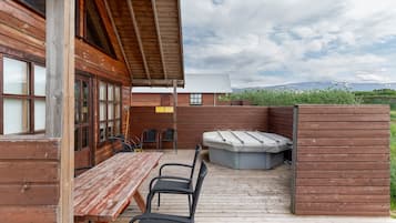 Ferienhaus, 3 Schlafzimmer, Whirlpool | Außen-Whirlpool