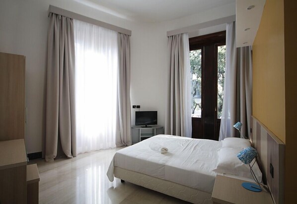 Classic Room, City View