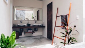 Suite, 1 Tempat Tidur King