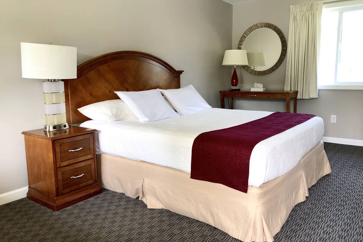 Blackout drapes, iron/ironing board, free WiFi, bed sheets