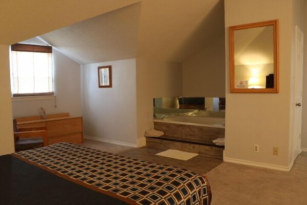 Suite familiare | Wi-Fi gratuito, lenzuola