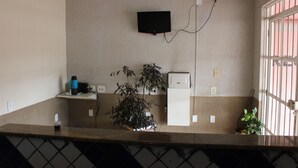 Unclassified image, 5 of 69, button - Hotel Khalifa (Águas Claras)
