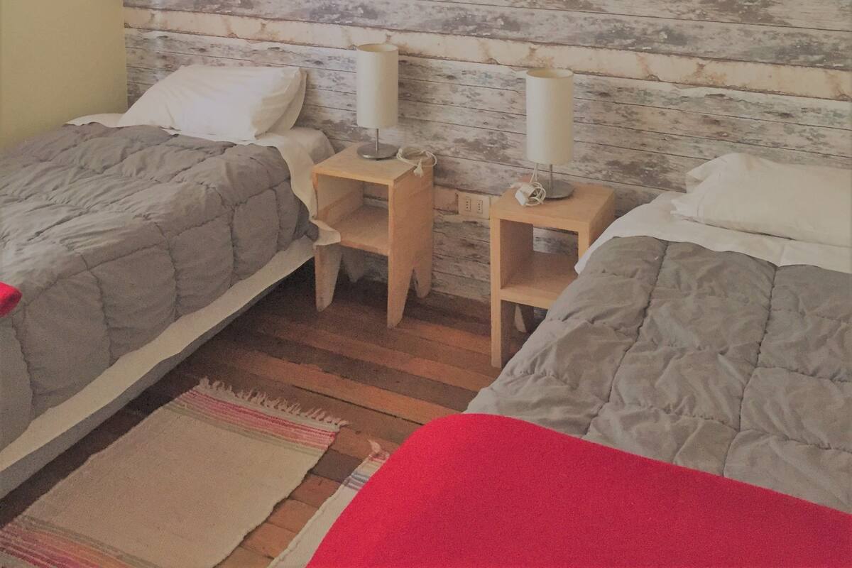 Literie de qualité supérieure, coffres-forts dans les chambres