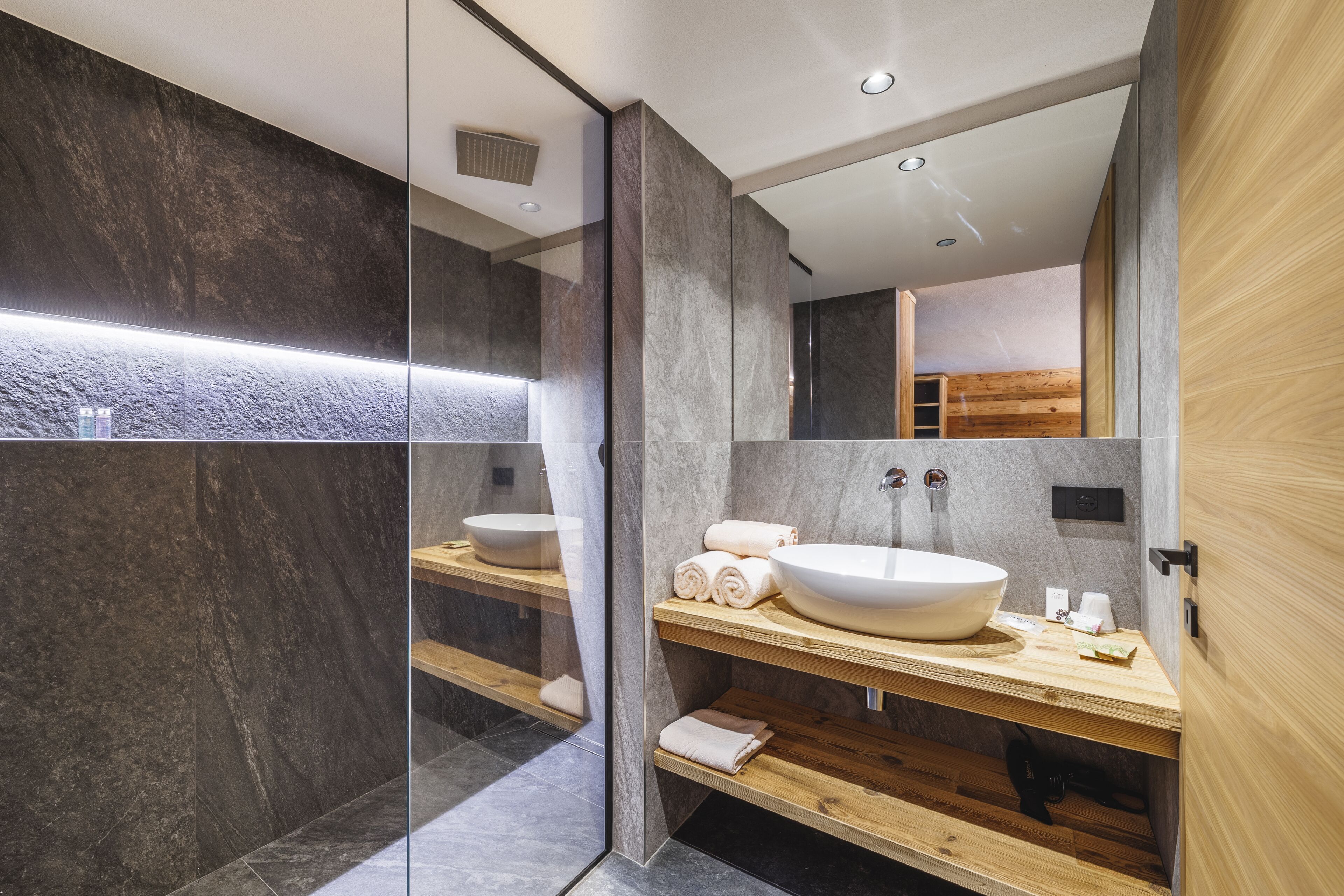 Dreibettzimmer | Badezimmer