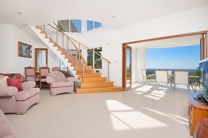 TV màn hình phẳng 