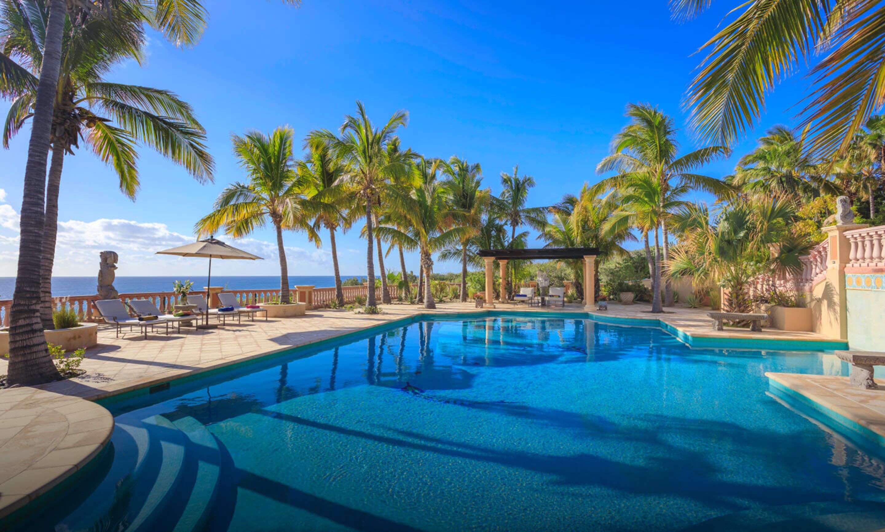 outdoor pool, pool loungers