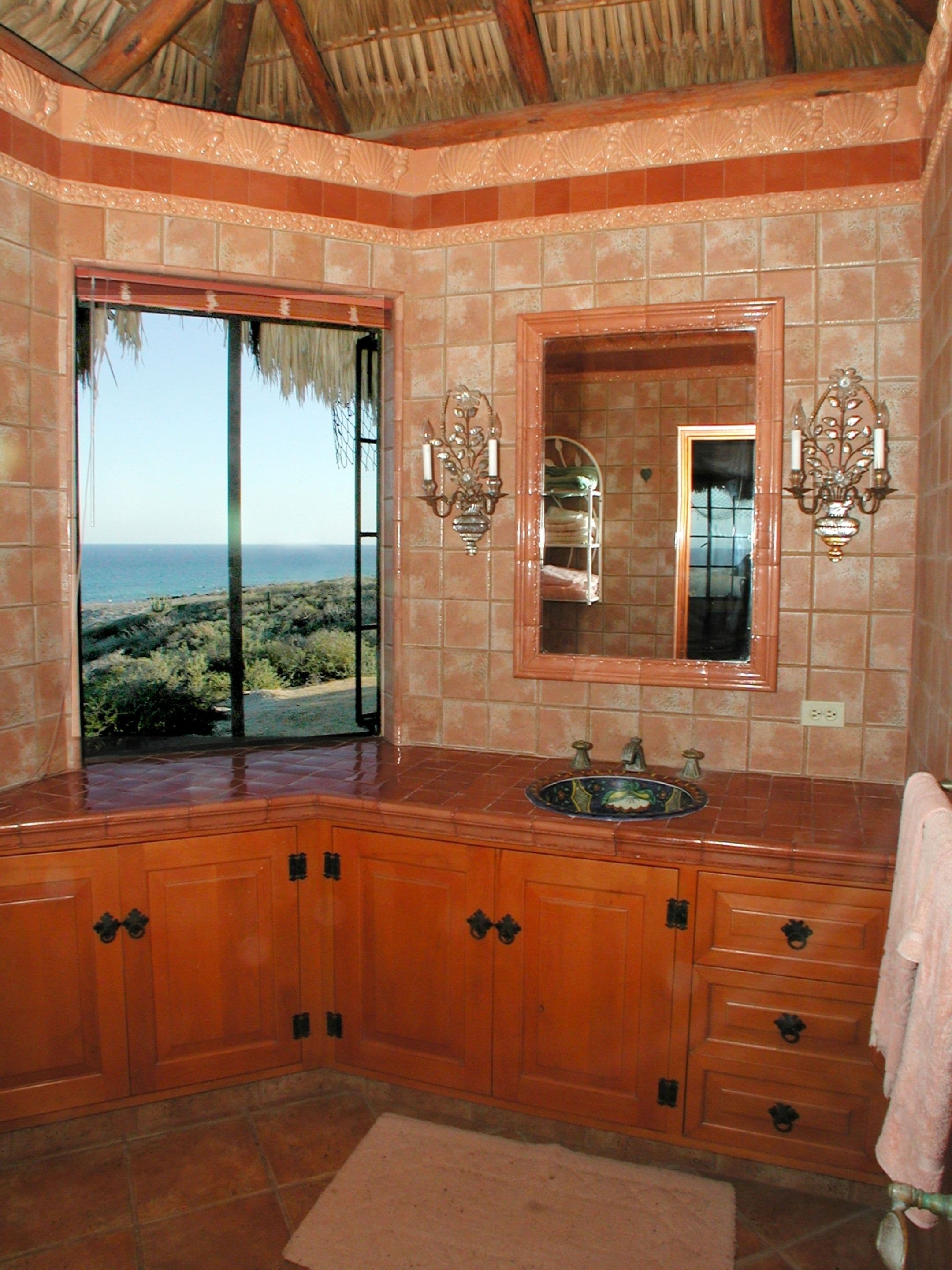 the casa alberca | bathroom | shower, free toiletries, hair dryer, bathrobes