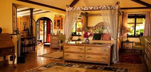 Penthouse panorámico, 1 habitación, cocineta, vista al océano | Sábanas de algodón egipcio y ropa de cama de alta calidad 