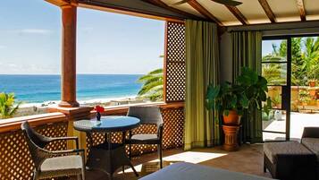 Penthouse panorámico, varias habitaciones, cocina | Vista desde la habitación