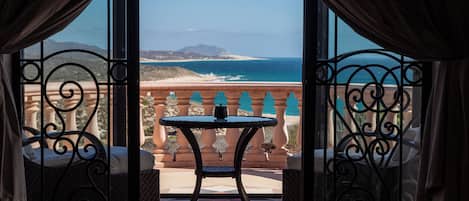 Panoramic-Penthouse, 1 Schlafzimmer, Kochnische, Meerblick | Ausblick vom Zimmer