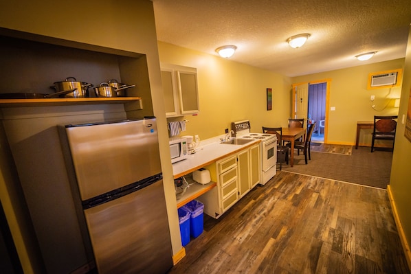 Family Suite 2 - Not Dog/Pet Friendly | Private kitchenette