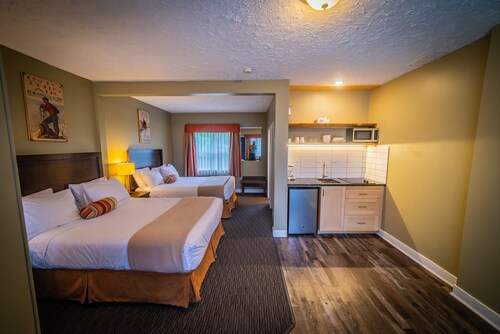 Alpine Inn & Suites