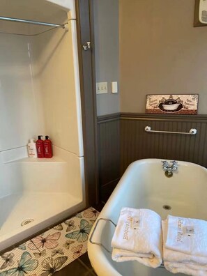 Executive Suite, Ocean View | Bathroom