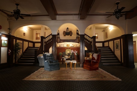 Sala de estar en el lobby