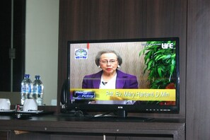 Living area - Royal Mamberamo Hotel (Sorong)