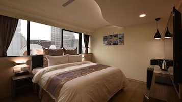 Minibar, in-room safe, desk, blackout drapes