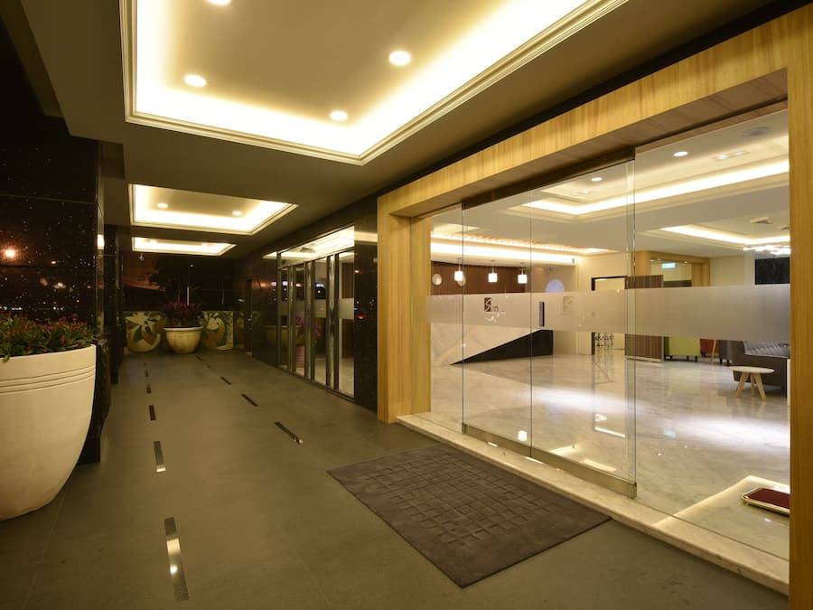 Front of property – evening/night