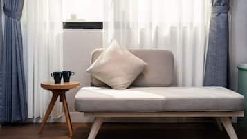 Family Triple Room, Multiple Beds (2021 renovated) | Egyptian cotton sheets, premium bedding, down duvets, blackout curtains