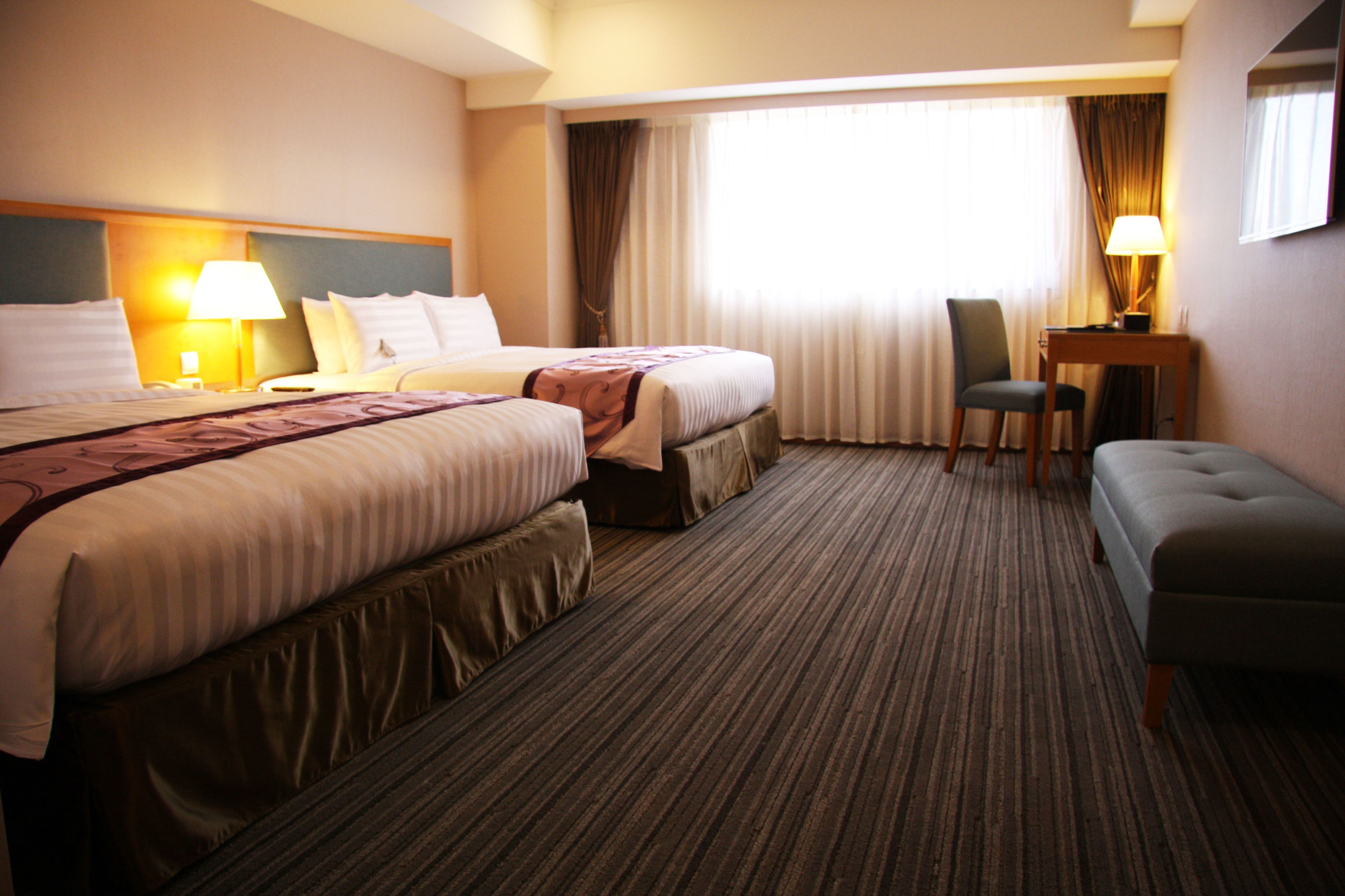 1 bedroom, down duvets, in-room safe, laptop workspace