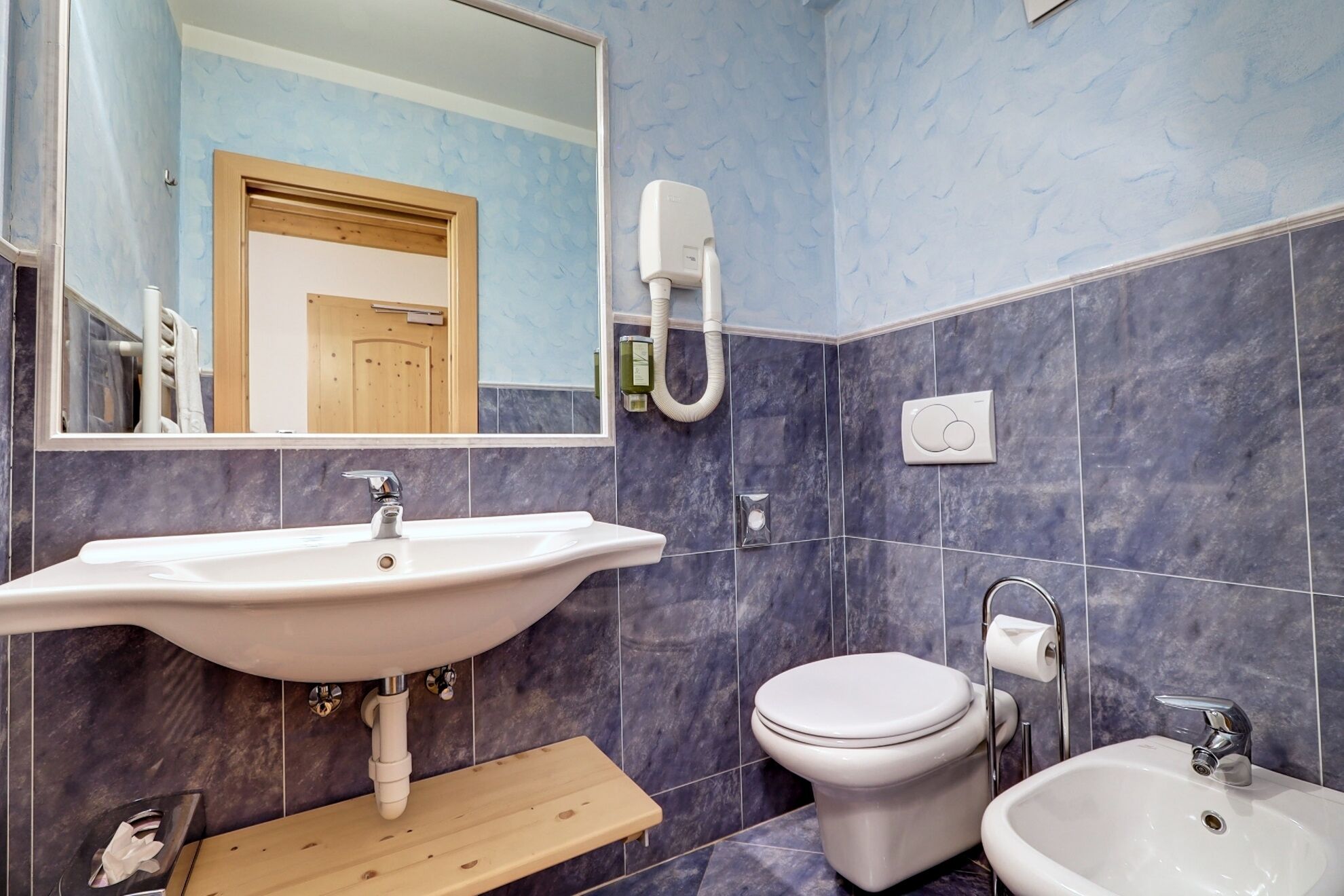 suite | bathroom | shower, designer toiletries, hair dryer, slippers