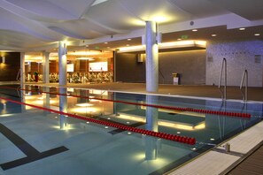 Indoor pool - Town Hall Apartments (Budapest)