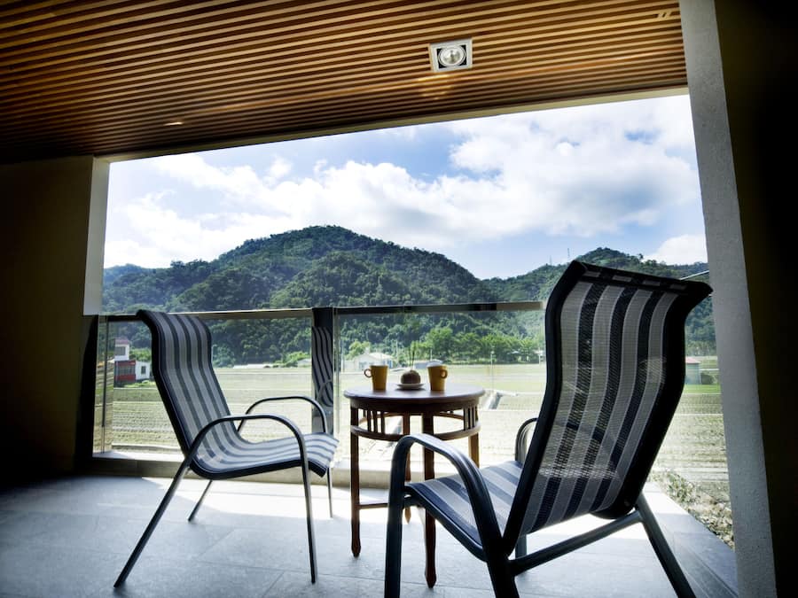 Family Room | Balcony