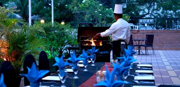 Chinese cuisine, alfresco dining