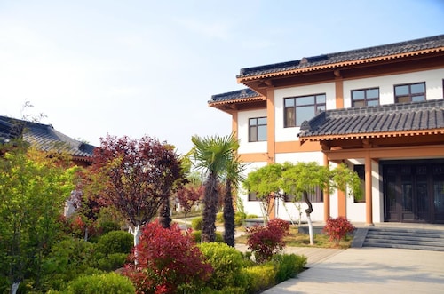 Furu Donghai Shuhuayuan