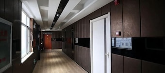 Zhaoxian Friendship Hotel