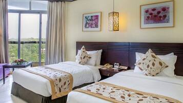 Superior-Zweibettzimmer | 2 Schlafzimmer, Minibar, Zimmersafe, Schreibtisch