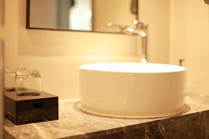 Bathroom - Homeinn Hotel (Beijing Huayuanqiao Capital Normal University) (Beijing)