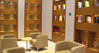City Comfort Inn