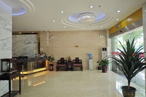 Ảnh chưa phân loại, 3 trong số 27 ảnh, nút