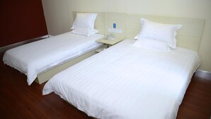 Room - Hanting Hotel (Qingdao)
