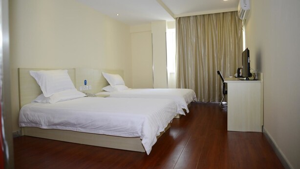 Room - Hanting Hotel (Qingdao)