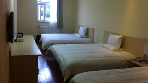 Room - Hanting Hotel (Qingdao)