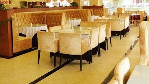 Unclassified image, 5 of 50, button - Lanhai International Hotel (Guilin)