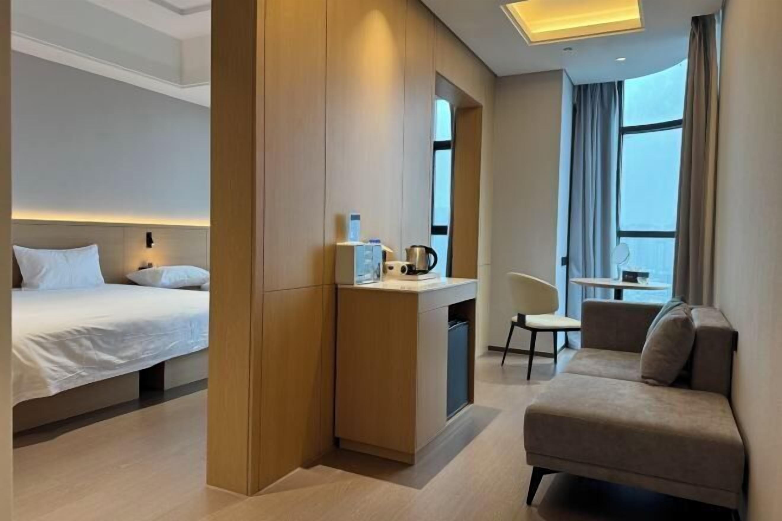 In-room safe, blackout curtains, iron/ironing board, free WiFi